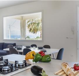 3 bedroom villa with pool, Alcamo, sleeps 5-6